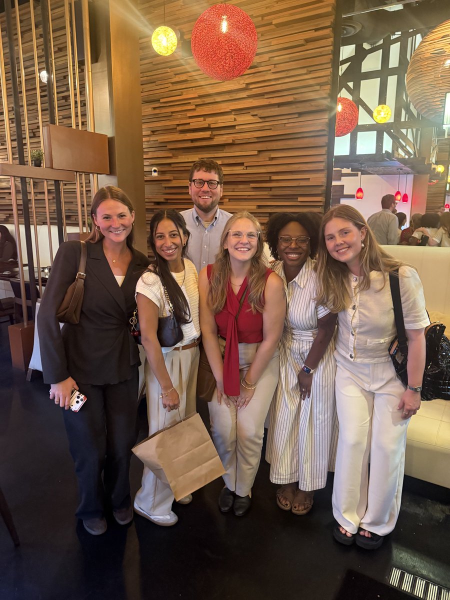 JeremyKratz's tweet photo. Missing #badgerchallenge today yet #AACRpan26 going strong-> finalizing new trials @UWCarbone @PanCAN https://t.co/r3Eq4AblM4