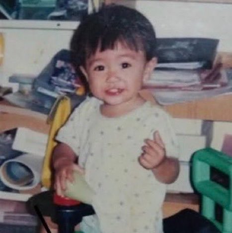 aousexual's tweet photo. HAPPIEST BIRTHDAY @besevboom my safe place my comfort my home 🩷🤏 thank you for coming in my life thank you for making the things easier for me idk how to say it, but going through everyday life is hard but you made it easy to go through lookimg at you guys made it feel less tiring , you were the person I look forward to seeing after a tiring day ,
You are so talented , precious, kind, sweet and special for me I am always thankful to meet you , you are a cute kitten hehe i wann see you in front of me once to see how euphoric you look in real , i wanna hear your voice live so I can just feel how heavenly your music is  I want to make you feel loved and i want you to feel so much loved that no hate can reach you cause you are surrounded by too much love, to be honest i want you to focus on yourself ,  I wish you will love yourself more so you can do what you want , i wish you will learn driving soon so you can go out and brag to your friends and i can see a live of you bragging how you can drive now and how cute you will look when you tell us that you are always cute whatever you do or whatever you say 💜🥹
We have come a long way now but I wish we go so long more 5 years 10 years or many more years k don't know how long but i want to stay with you for long time being with you feel safe more home then any place in world hehe i am writing like anyone read it's crazy but somehow it's like rn it feels like i can actually say my feelings , wheneve you talk i like hearing your voice it's so comforting like yes I can hear it for long and I will never find it annoying i like your eyes and face no matter how long I stare at it i neve got bored and tbh somehow you know a way to make me feel proud everyday like i am mother hehe damn i was crazy idk what i wrote? Or i wrote same thing many times or anything I just wrote what I felt if i wrote anything wrong I am sorry too,
I am sorry i wanted to wish you at thai time but i can't but 
FROM 27 to 28 you are my favourite boy💗💫
thank you for being a artist I am proud of acting visual kindness everything is perfect let's keep moving forward together and enjoy together 
I love you 
I jelly you
Iam proud of you 
You are worth all the love you getting and you deserve more 
Happiest birthday to youu 
I wish you grow and grow every year and  you always stay healthy ,happy and loved 
We love you we jelly you 
I love you again and happiest birthday 💌💜
#besevboom