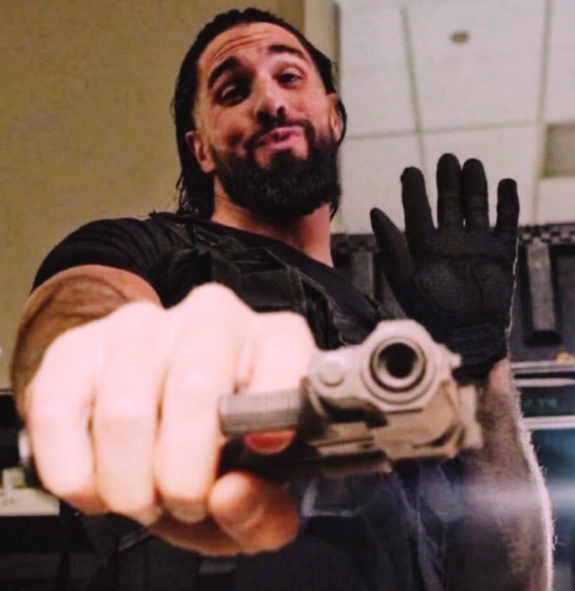 justtheone_1's tweet photo. Gun to your head.
Name a female superstar to have held two titles Simultaneously. ( You can't say Becky Lynch)

Difficulty; Extremely Hard😈 https://t.co/6KBHFzqvPA