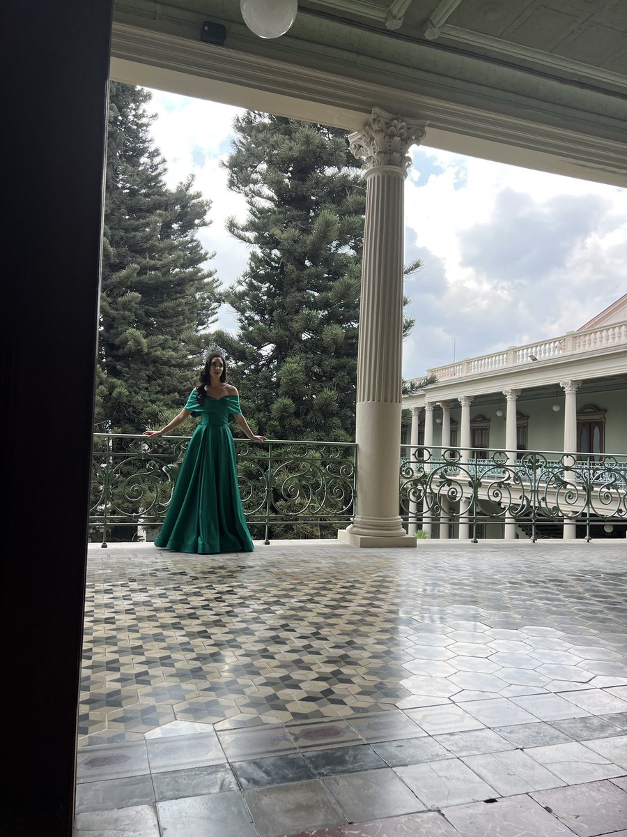 MissBitcoin__'s tweet photo. The National Palace of El Salvador is definitely one of my favorite palaces in the world. I’m sure it will be the perfect venue for @btchistoricosvv this November 💙🇸🇻 https://t.co/xPsPASXLFf
