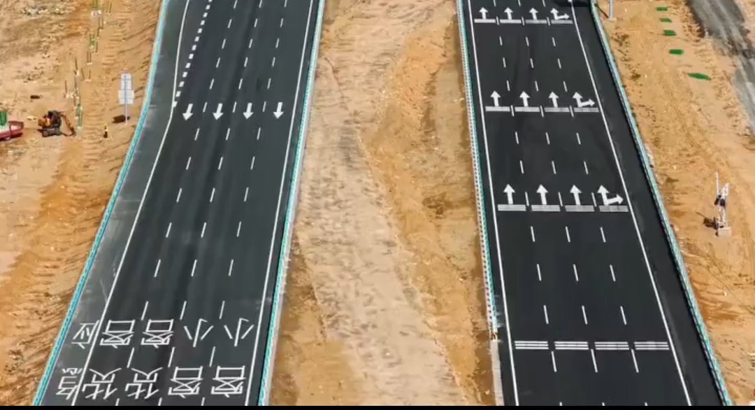Netajinonsense1's tweet photo. Thank you china for building highway in india🙏 https://t.co/aLgP6bUDcl