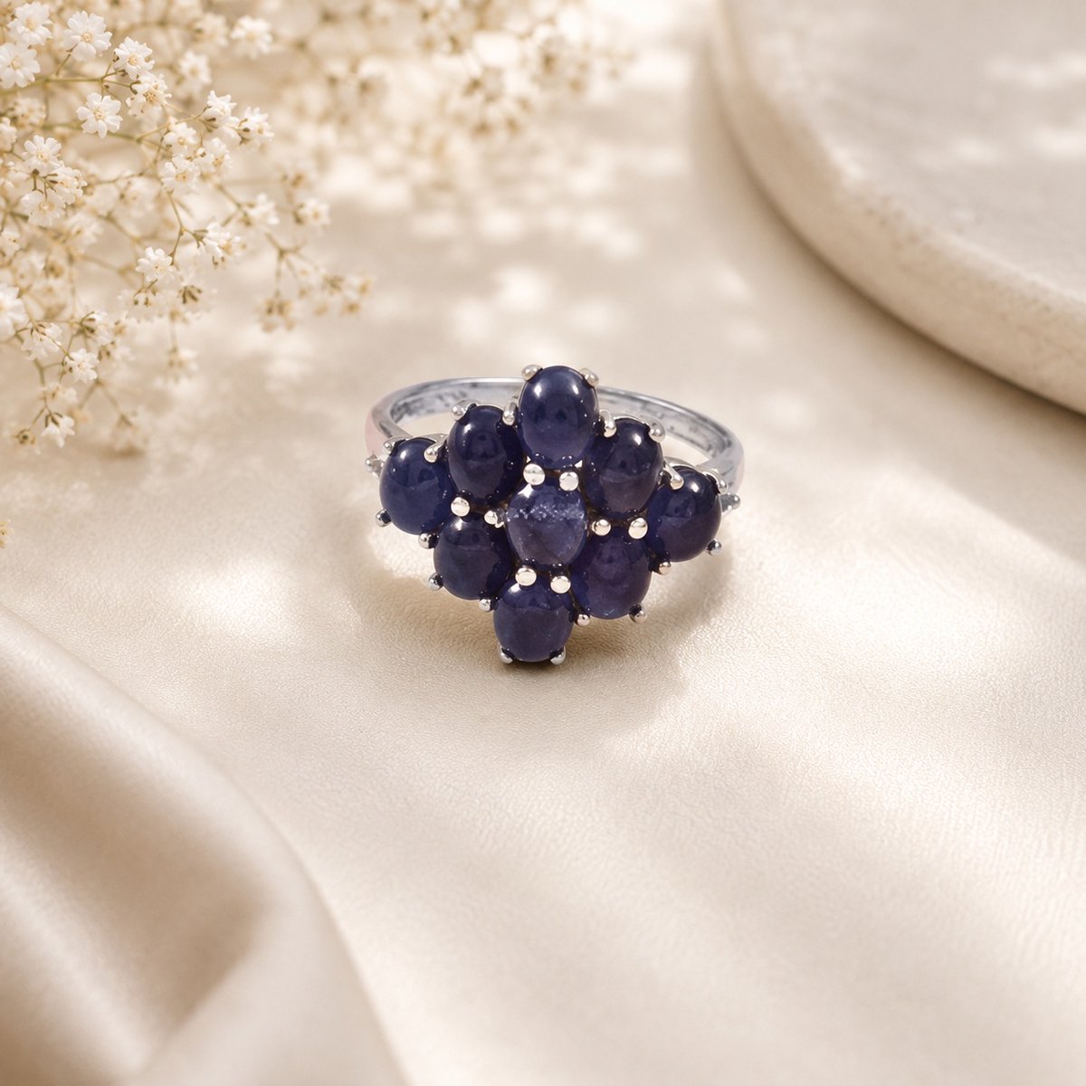 williamdavisec1's tweet photo. 925 Sterling Silver Cocktail Ring with Natural Blue Sapphire, Bohemian Cluster Wedding Ring for Adults https://t.co/XWeB7UHoYz