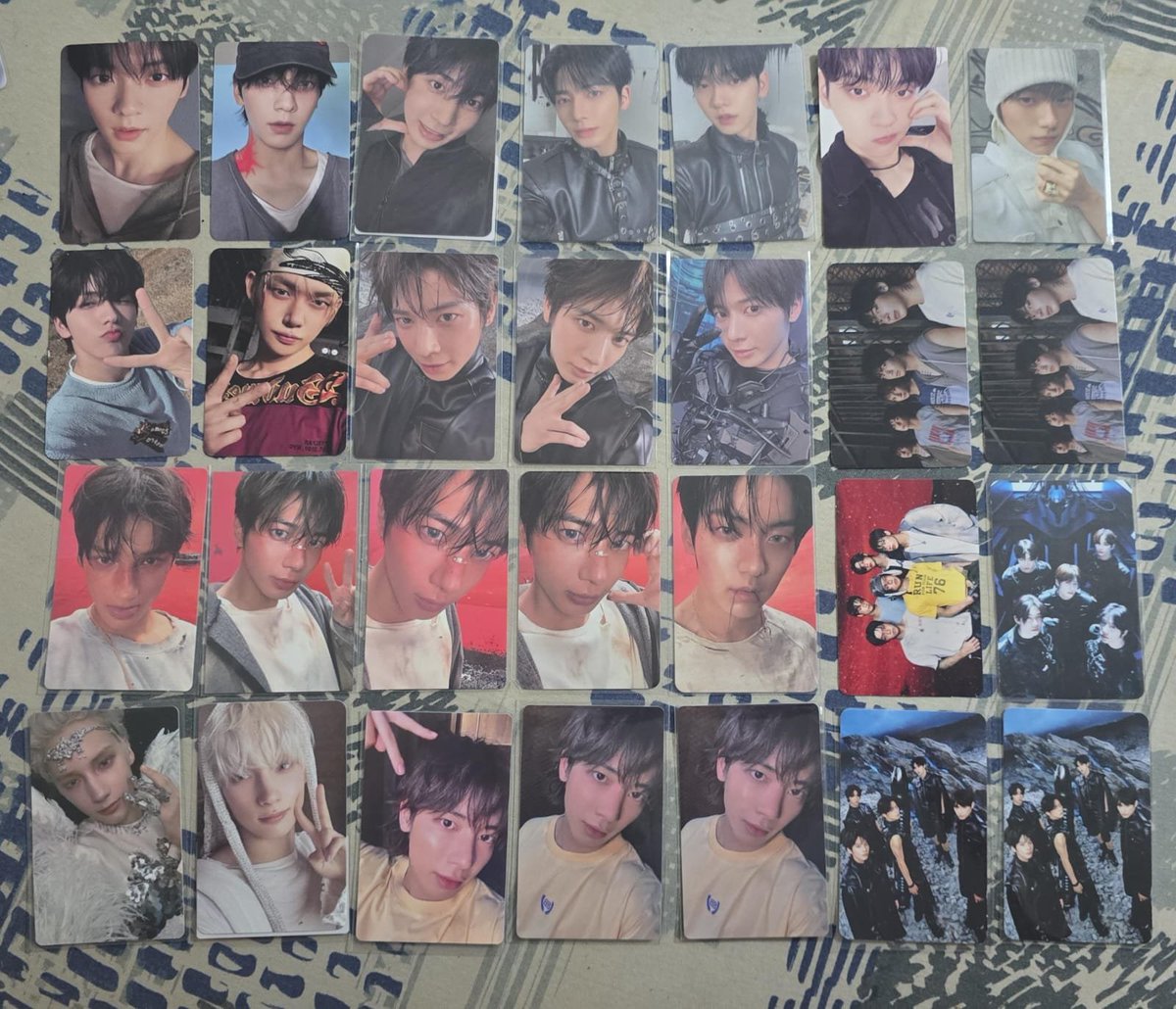 lostintaehyun's tweet photo. Oie, gostaria de ajuda pra precificar esse set que estou desapegando 🙏 

Valor: em análise + frete
Método de pagamento: Pix 
*Envio em até 2 semanas* https://t.co/14Bfk0tVqm