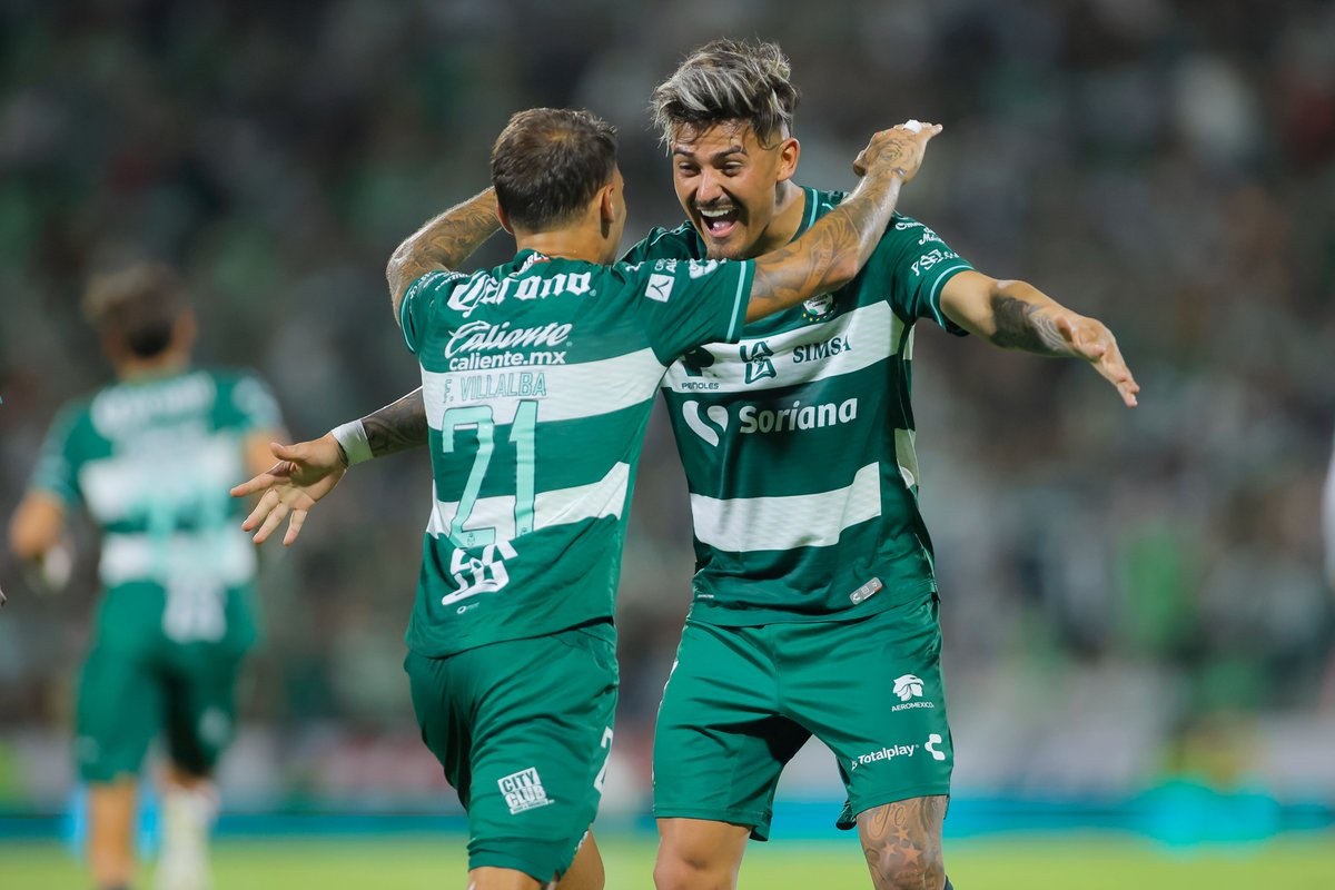 LigaBBVAMX's tweet photo. ¿Te perdiste el duelo entre @ClubSantos y Pachuca? 😱
No te preocupes, aquí está #ElResumen del triunfo GUERRERO. ⚔️💚
Míralo completo aquí: https://t.co/wMX0mPltd2
#LaLigaDeLaAfición✨ | #LosGoles | #SANPAC https://t.co/X0FCbrddvc