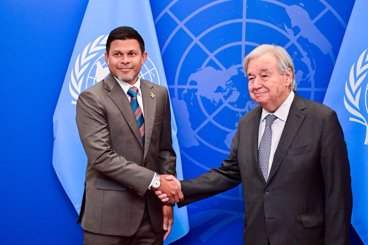 IruthishamAdam's tweet photo. 🌍The #Maldives message was echoed in every room 🇲🇻🇺🇳

From the high-level meetings on right to development, to sea-level rise, pandemic prevention and preparedness, #Maldives called for stronger cooperation that expand the choices available to us.

Across the week, we championed: 

✅ a rule-based order,
✅ #SIDS priorities, 
✅ a fairer financial system,
✅ rights of the Palestinians
✅ women’s leadership, 
✅ quality education,
✅ and heritage protection.

@presidencymv 
@MoFAmv 
@MVPMNY 
@MDVinGeneva 

#MDVatUNGA81