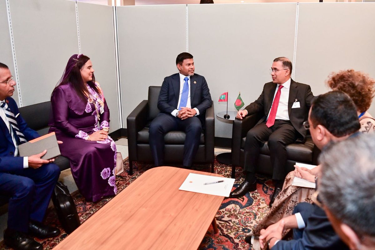 IruthishamAdam's tweet photo. 🌍The #Maldives message was echoed in every room 🇲🇻🇺🇳

From the high-level meetings on right to development, to sea-level rise, pandemic prevention and preparedness, #Maldives called for stronger cooperation that expand the choices available to us.

Across the week, we championed: 

✅ a rule-based order,
✅ #SIDS priorities, 
✅ a fairer financial system,
✅ rights of the Palestinians
✅ women’s leadership, 
✅ quality education,
✅ and heritage protection.

@presidencymv 
@MoFAmv 
@MVPMNY 
@MDVinGeneva 

#MDVatUNGA81