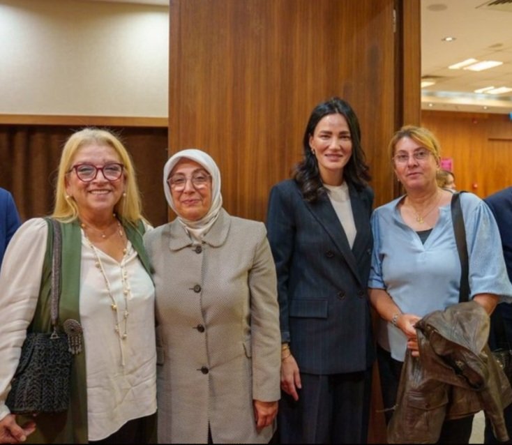 NurdanOzavc's tweet photo. Aydın Milletvekilimiz Sn @SedaSaribas09 ve teşkilatımız ile  El Emeği Pazı’nda emek veren  kadın esnaflarızla bir araya geldik.

Üreten, emek veren ve ekonomimize değer katan kadınlarımızın her zaman yanındayız.

@salihademirer
@srkplt
#TürkiyeYüzyılıBulışmaları https://t.co/M2UyR5x7py
