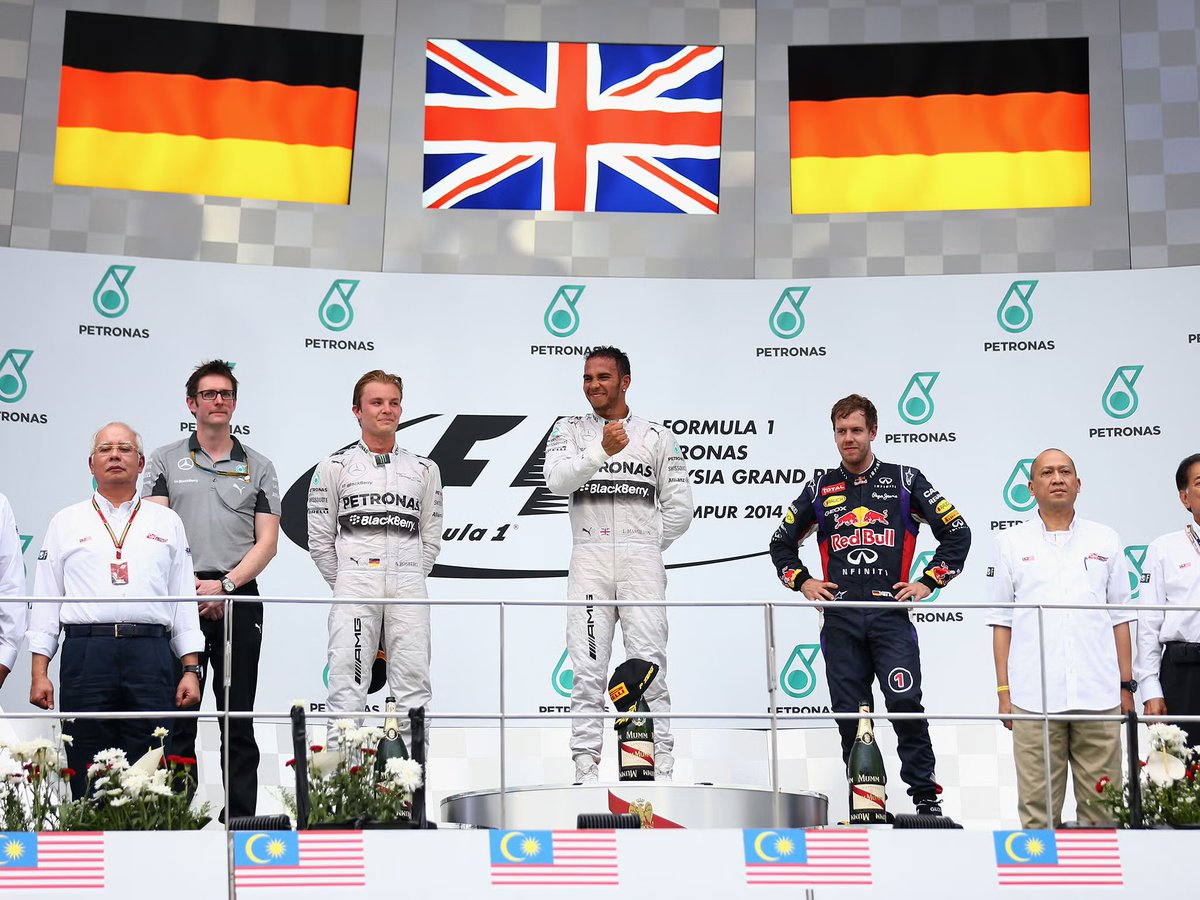 MercedesAMGPCF1's tweet photo. 🇲🇾 ‘14

P1 P2 💚💚 https://t.co/McOclCEpCv