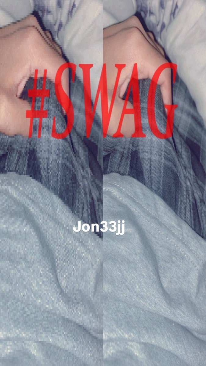 Jon33jj's tweet photo. احس ابي احد يمسكه لي من فوق الكاروهات 😭😭 https://t.co/OrEqMbFwIZ