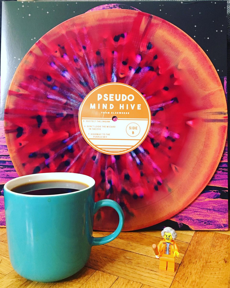 hazelnelson1f9c's tweet photo. You better like this one: Charly Gewalt on a solo tour. @pseudomindhive on @copperfeastrecords. Coffee from Nicaragua—nuts and caramel, but maybe roasted a little too dark. https://t.co/SSVuYTg8Hi