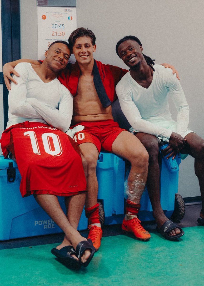 VilretM's tweet photo. 🚨 Eduardo Camavinga on the picture with Arda Güler and Kylian Mbappé:

“That picture made me smile because that is Arda. He is one of those guys who naturally brings people together. You can be tired after a difficult match, but somehow Arda will still be there smiling, joking and making everyone feel comfortable.

Kylian loves him, the younger players love him, and honestly, everyone in the dressing room has a soft spot for him. Arda has this innocent and genuine personality that makes it difficult not to like him.

People see the footballer with all the talent and confidence, but inside the team, we see the boy who is always checking on everyone, laughing with everyone and enjoying the moment.

That picture was just three teammates having a good time, but it represents Arda perfectly — talented, humble, funny and very easy to love.”