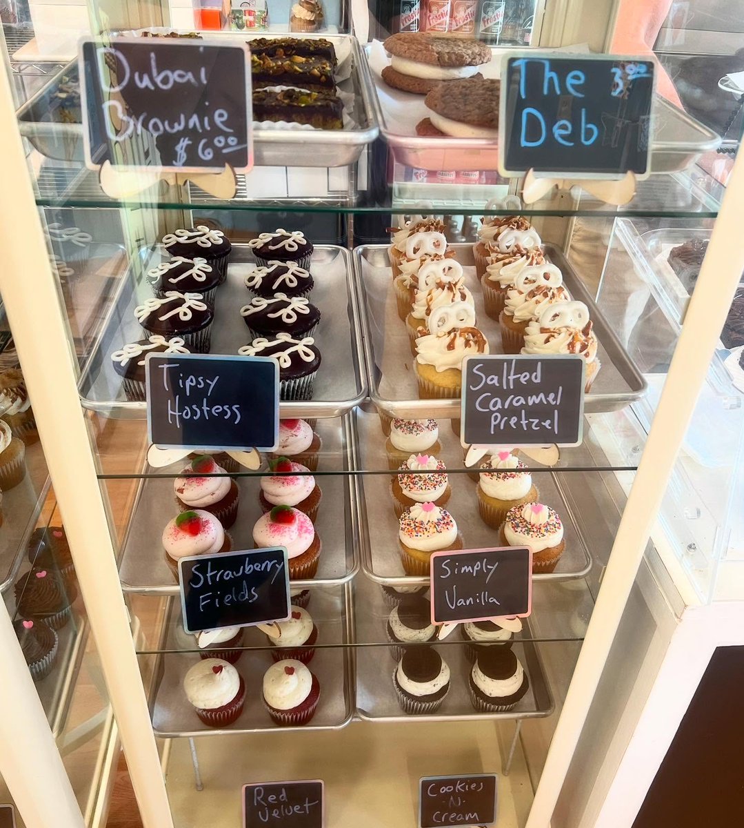 averytaylor5p1f's tweet photo. Today’s menu, 11 AM–6 PM. Text 704-497-0218 to reserve or arrange delivery. https://t.co/aBFOzP7ais