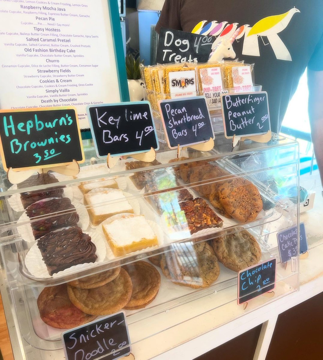 averytaylor5p1f's tweet photo. Today’s menu, 11 AM–6 PM. Text 704-497-0218 to reserve or arrange delivery. https://t.co/aBFOzP7ais