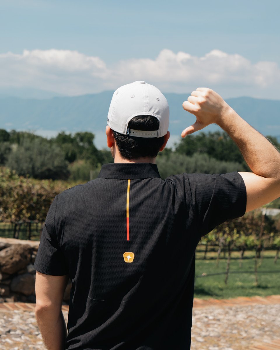 MajaSportswear's tweet photo. Segundo día de Checo Perez x MAJA 

Viñedo, nuevos detalles de la colección y una carrera de autos a control remoto que nos llevó al podio.

Naturaleza, aventura y grandes momentos en Casa MAJA®️ Villas Chapala.

¿Listos para mañana?
Lanzamiento nueva colección. https://t.co/soM0cKhLr4