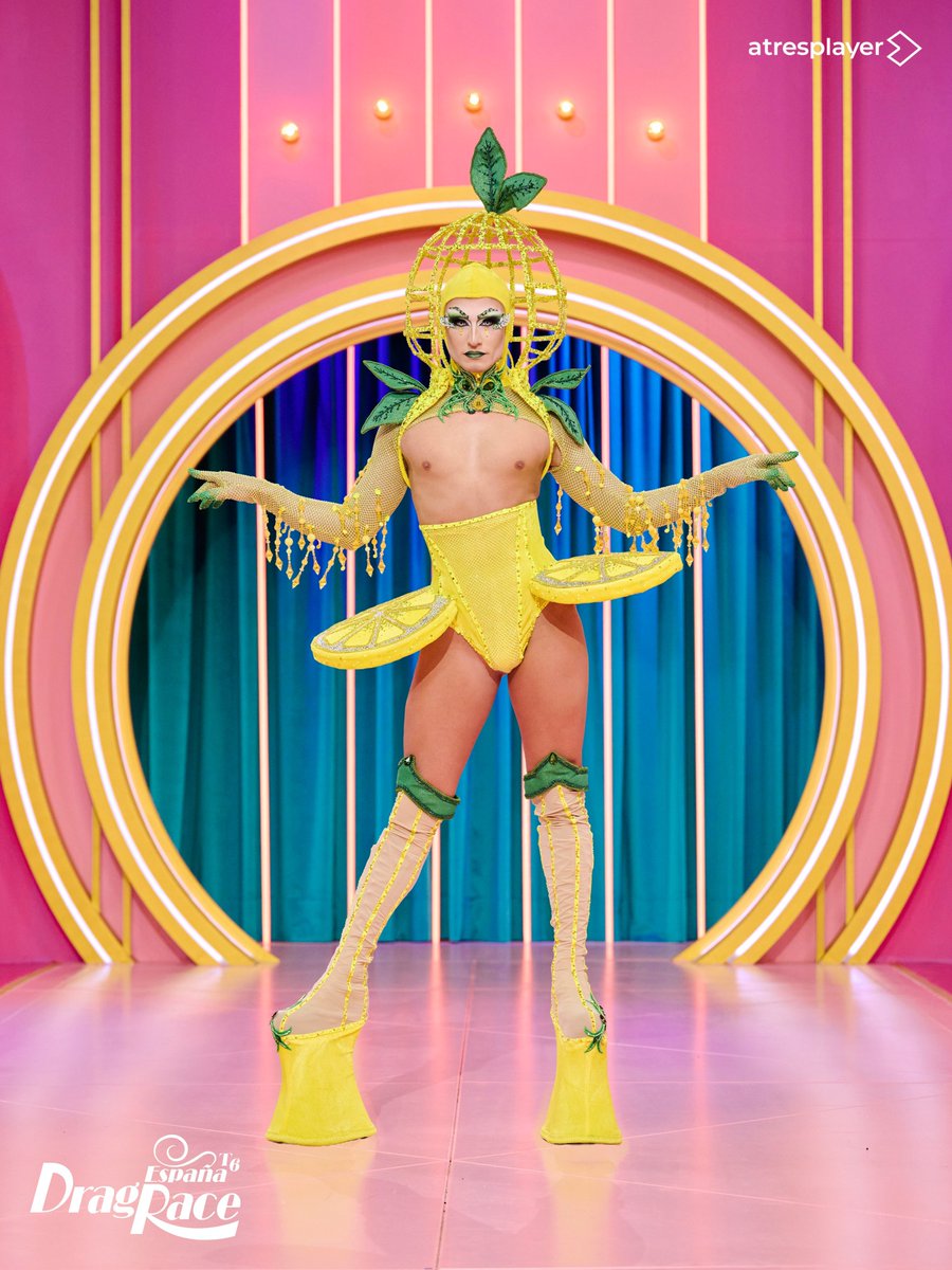 DragRace131's tweet photo. Elegance, charisma, and luxury 💅🏻 #DragRaceEs 

Entries to the Liak, Liz Dust, and @KingMassalami workshop are closing 🙌🏻

✨ Live #DragRaceEstreno ▶️ https://t.co/YKc3gA25fA #DragRace https://t.co/W25VWzzPfo