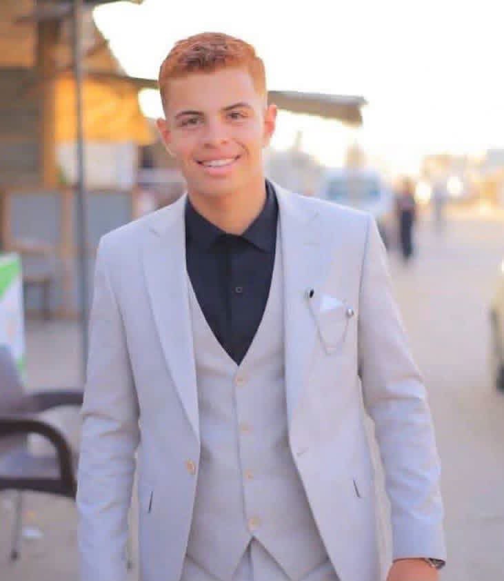 AhmedAAshour8's tweet photo. A short while ago, an Israeli sniper shot him in the head, killing him instantly, in southern Gaza https://t.co/daFT2rXJsj
