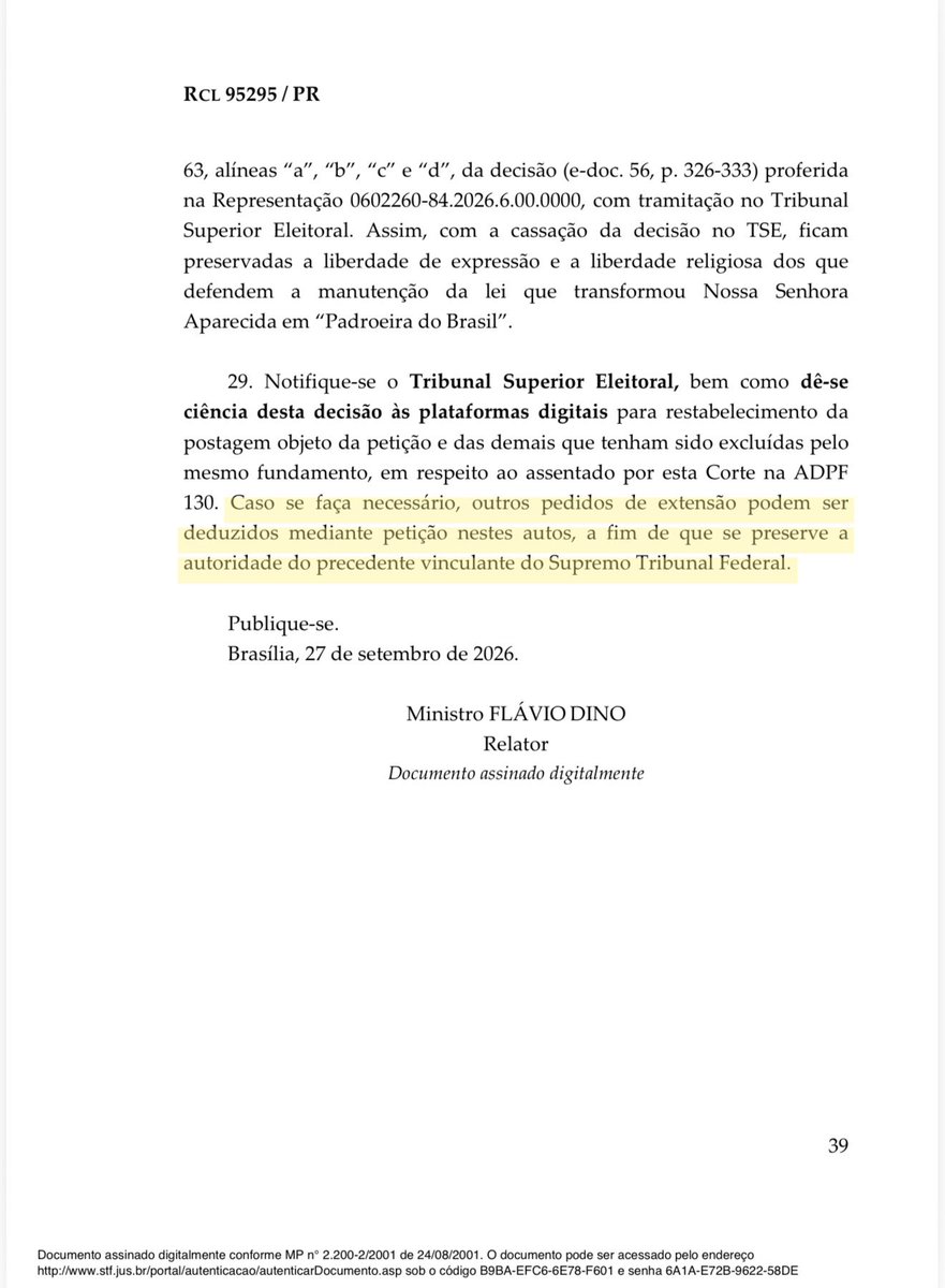 delegadoramagem's tweet photo. Está decretada a intervenção de fato no processo eleitoral do TSE.

A decisão sem competência de Flávio Dino:

- desfez a tutela da Justiça Eleitoral em representação em curso no TSE;

- ordenou ao TSE e às plataformas o restabelecimento do conteúdo;

- usou reclamação do STF (autuada no Paraná) como via para cassar decisão nacional eleitoral;

- não remeteu o caso de volta ao TSE para o colegiado eleitoral reapreciar o mérito do fato falso.

Um ministro do STF, monocraticamente, decidiu entrar no lugar do TSE no que a Constituição reservou à Justiça Eleitoral em ano de eleição: propaganda, desinformação e tutela de urgência do pleito.

A presidência do STF e do TSE vão ficar inertes?