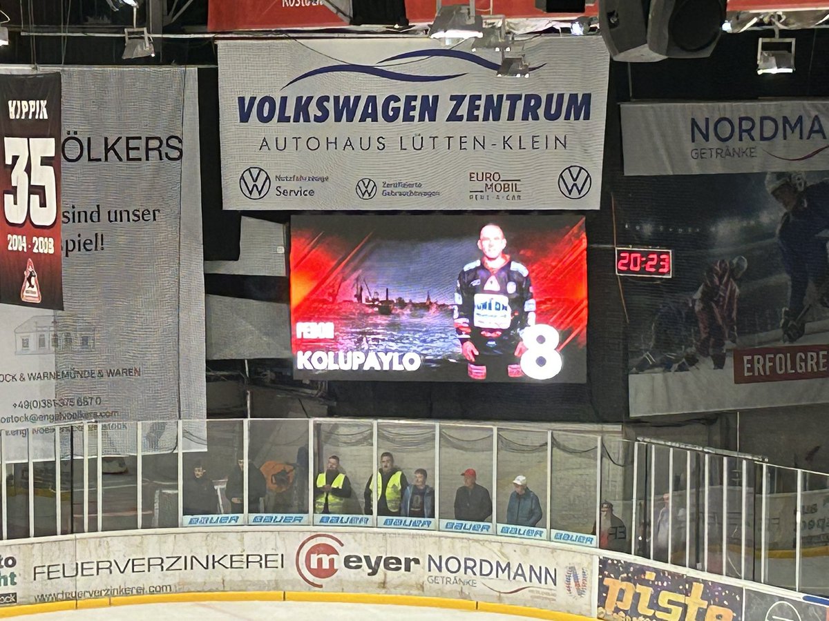 Arnet1976's tweet photo. REC Piranhas gegen herner EV 4:1 nach drittel 2 https://t.co/K4BbhOx3rt