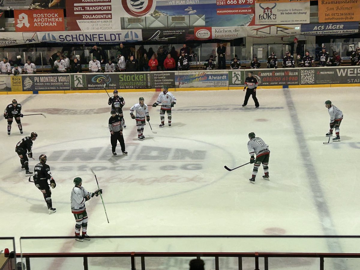 Arnet1976's tweet photo. REC Piranhas gegen herner EV 4:1 nach drittel 2 https://t.co/K4BbhOx3rt