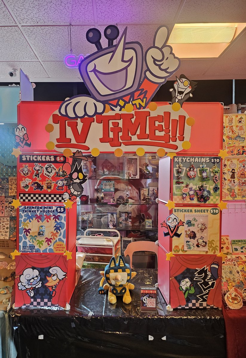 KyraKupetsky's tweet photo. IT'S TV TIIIIIME!
My booth at Requiem Cafe Deltarune artist alley today

#tenna #deltarune https://t.co/6f5oG5tzTj