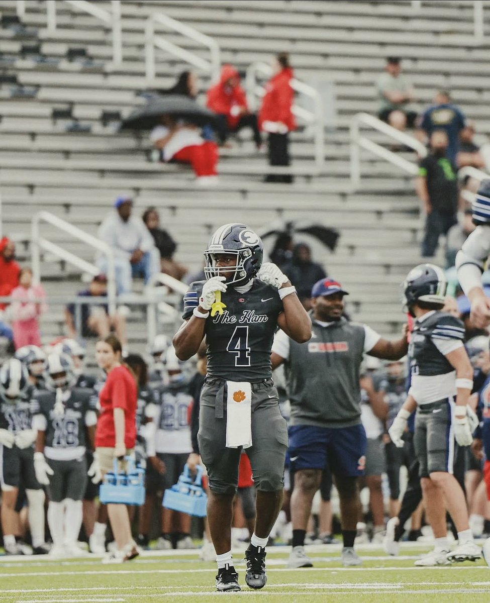 FrankKingls's tweet photo. Check out my highlights against Calvary Day high school!!

https://t.co/RRDdkbL5FD https://t.co/LKHcZFNw8m