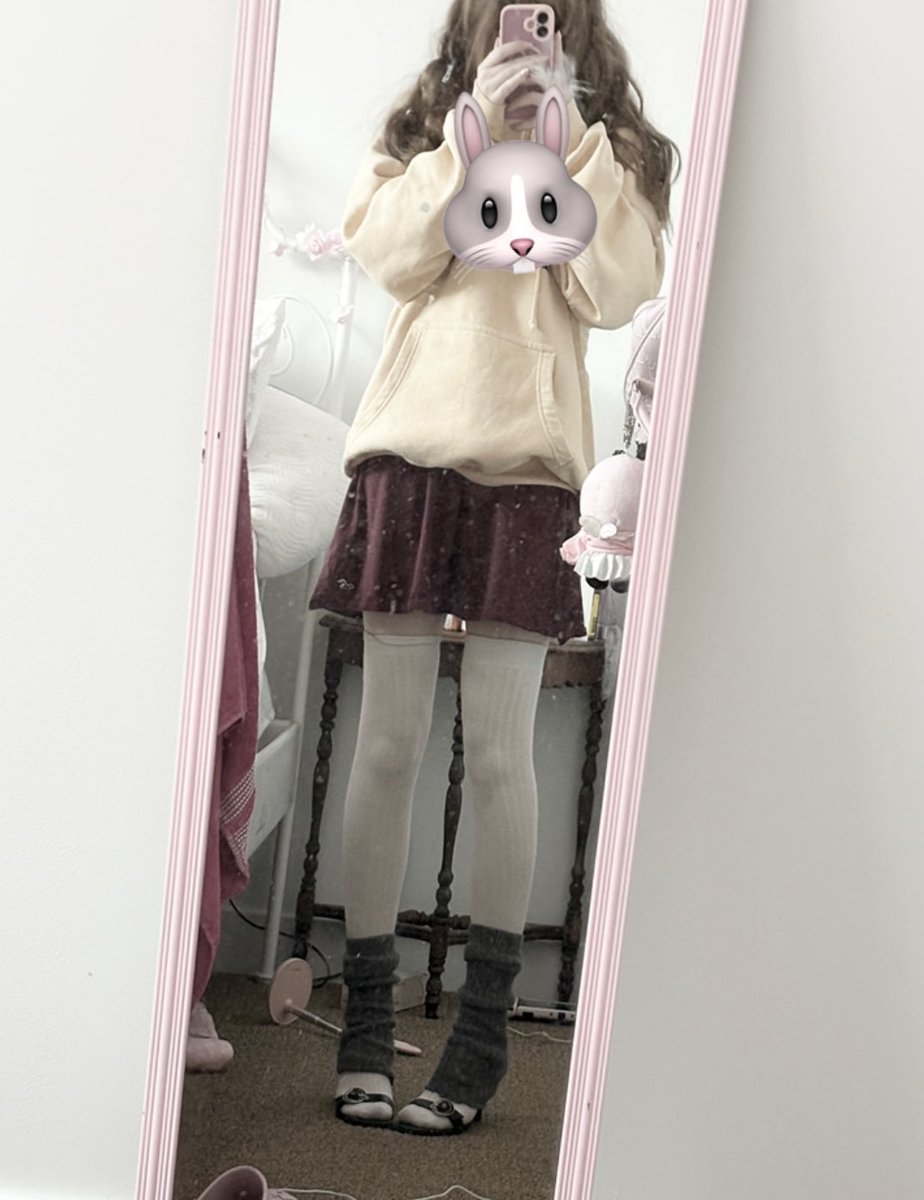 coldgirldead's tweet photo. outfit https://t.co/jFvyjDOqiz