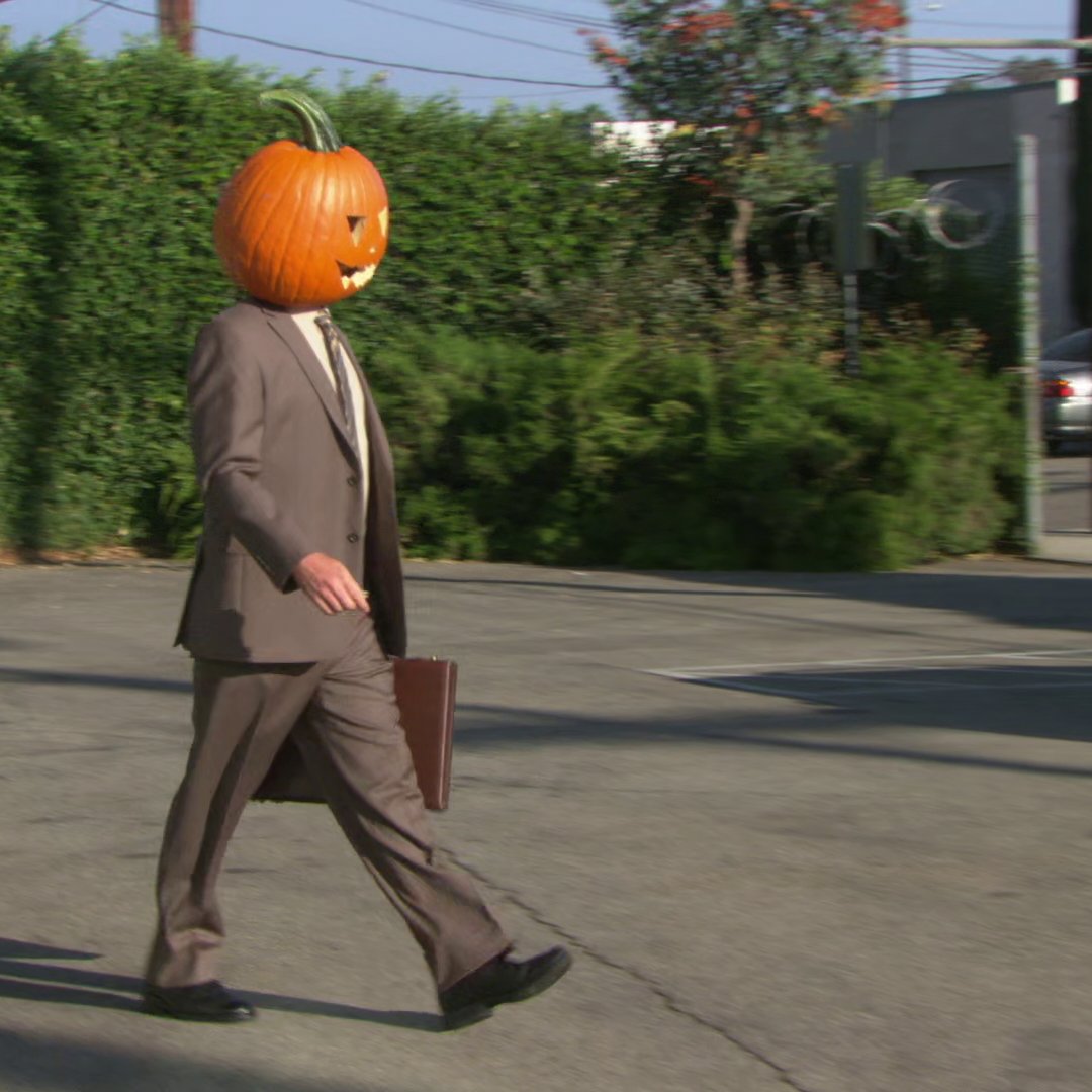 DunderMifflinAS's tweet photo. waking up on October 1st like https://t.co/o2FRYRMFck