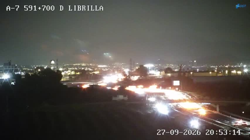 DGTes's tweet photo. 📢🔴En Murcia, un accidente complica la entrada por la A-7 en Librilla. 

➡️Incidente en el P.K 587.
➡️Más de 3 km de tráfico lento. https://t.co/qkDaqg5XEB