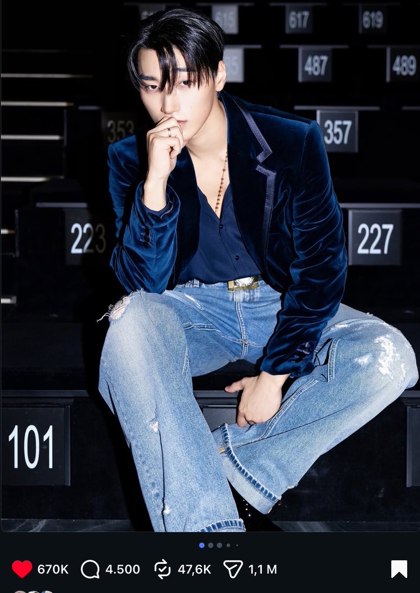 sansbeas's tweet photo. We can do much better than this, he finally attended the fashion week, we need to increase those comments and those reposts
#CHOISAN #DGSS27 #DOLCEGABBANA
@dolcegabbana @ATEEZofficial

https://t.co/zAEloKda6c https://t.co/WHIpQzoql2