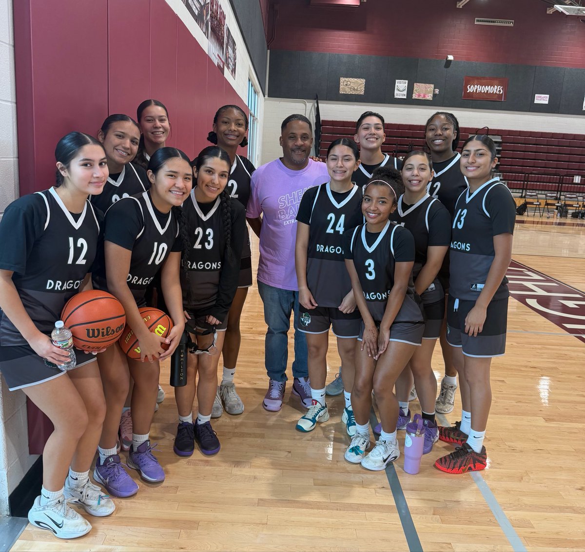 swisd_swhgbball's tweet photo. 5-0 to Finish out Fall League! 

Proud of the work, energy, &amp; toughness our girls showed all fall.

A HUGE thank you to Coach Flowers for helping us get better &amp; keeping us competing! 💚 Was great to see Kenzie back in Dragon Hoops gear! 

24 DAYS! Dragon Hoops is coming… https://t.co/ZYQ5NMajyl