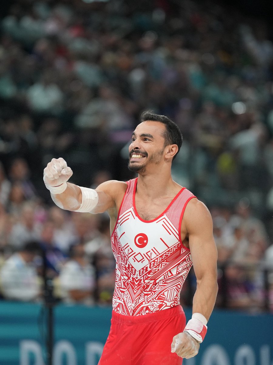 TMOK_Olimpiyat's tweet photo. Ferhat Arıcan'dan Altın Madalya 🥇🇹🇷

Fransa'nın başkenti Paris'te düzenlenen FIG World Challenge Cup'ta, milli cimnastikçimiz Ferhat Arıcan, paralel bar aleti finalinde 14.633 puanlık derecesiyle altın madalya kazandı. 🇹🇷

Tebrikler 👏

@turkcimfed https://t.co/3WLJyHf4Zb