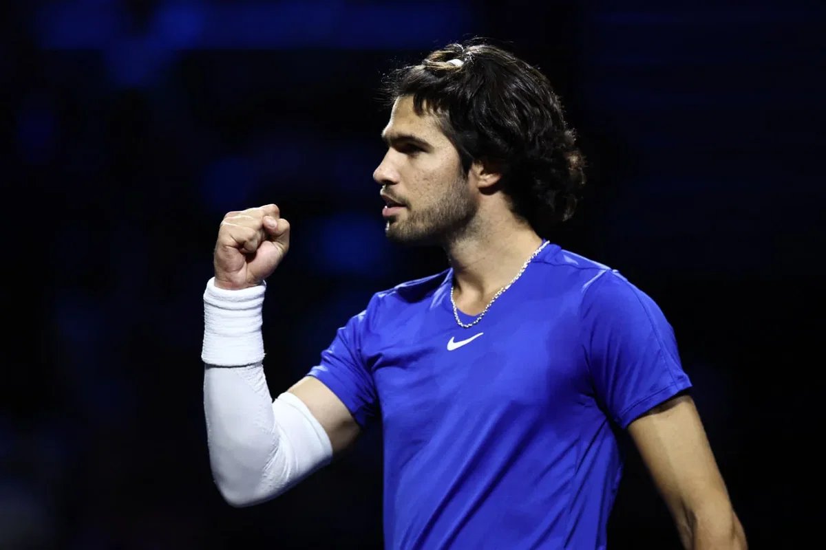 Josh_Eversleigh's tweet photo. @carlosalcaraz @LaverCup Thank you for chipping in, Carlos! #Vamos https://t.co/jBOGeApyZo