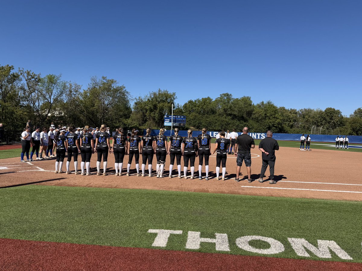 FinesseMcBrayer's tweet photo. Thank you @TMU_Softball for hosting us today!!  Great weather for 🥎 to help us prepare for our upcoming fall.  💙🤍💪 @FinesseOrg @CollegeBDJocks https://t.co/XSGhp3ZIVB