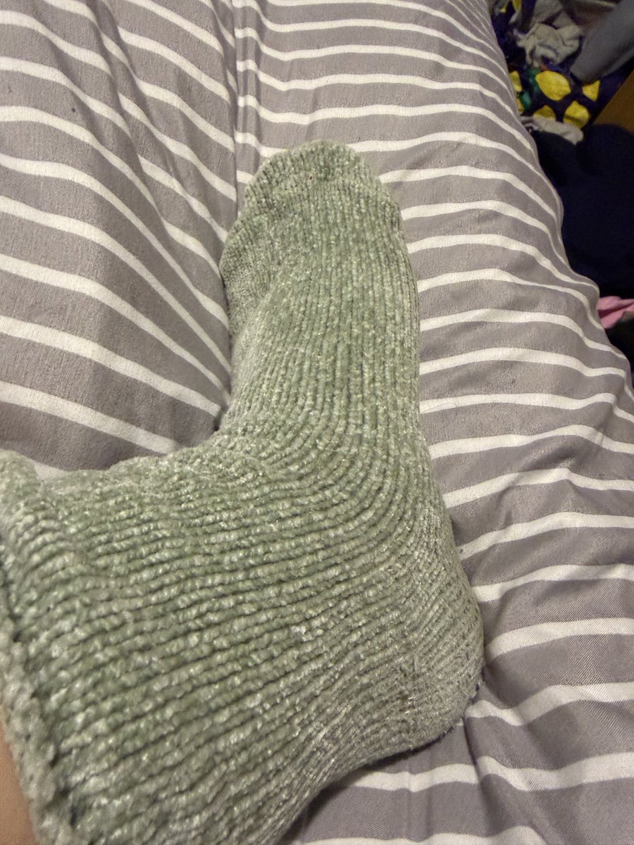 cosmic_muse12's tweet photo. Winter vibes thick socks https://t.co/1kDLmpjT1I