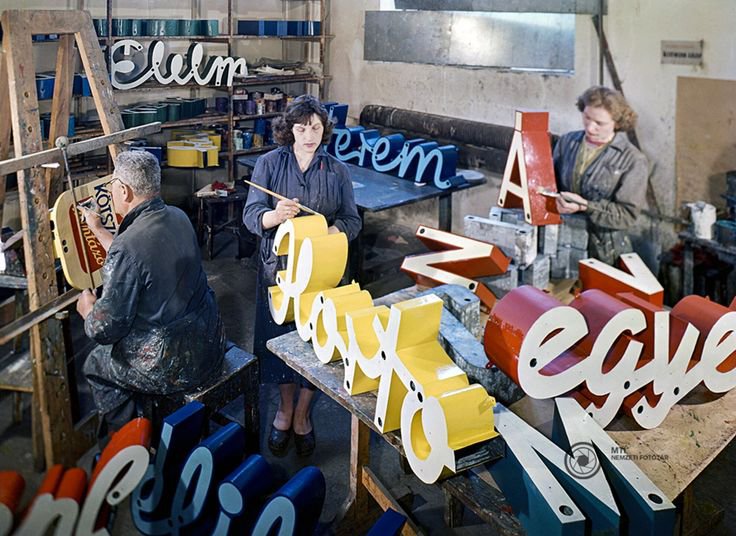 eastblocvisuals's tweet photo. Workers at a neon sign factory in Budapest, 1970s. https://t.co/ag2XEM0nXq