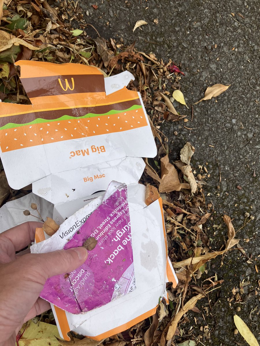 _pickuplitter's tweet photo. @_pickuplitter on duty ✅
Saw, picked, binned. The last four day’s picks: it makes a difference. @KSBScotland #WashYourHands @CleanUpScotland @ZeroWasteScot @PlasticPollutes @Plasticsimpact https://t.co/nYz21Ti8mq