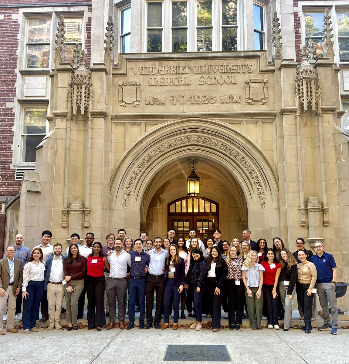 PokalkarApeksha's tweet photo. Wrapped up @VUMChealth Annual Focus on Common Movement Disorders course. 
DBS programming, neurotoxin injection, video case studies &amp; pump workshops with @MichaelOkun, Dr. Charles, Dr. Davis &amp; Dr. Hassell were all so intriguing. Learnt alot &amp; grateful to @UKYNeurology @GuduruZain https://t.co/9K8lgmRofF