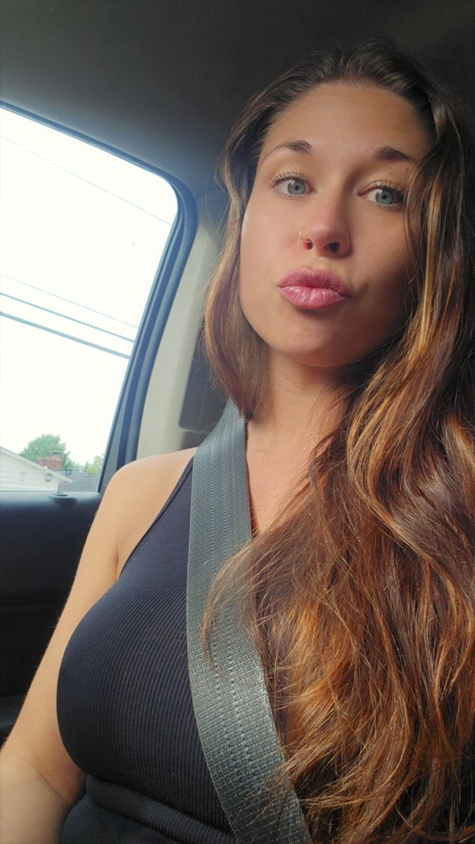 LexxxMess's tweet photo. Send first, ask questions later. 

•kinky•MILF•bigtits•Snapchat• https://t.co/2BFUUZBe6W