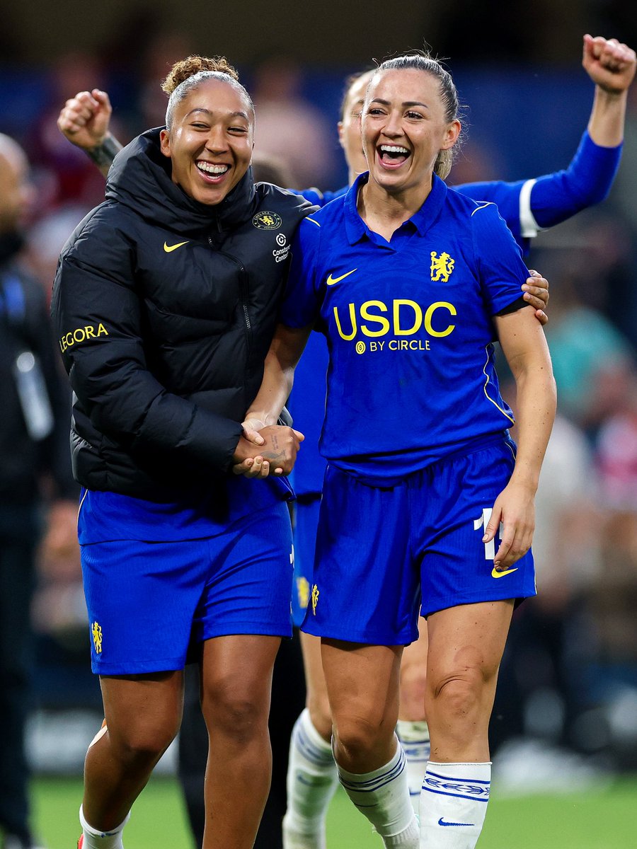 ChelseaFCW's tweet photo. WHAT A WIN! 👏👏👏 https://t.co/4XZ4NyudUt