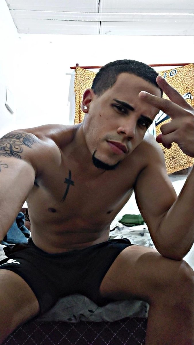 novinquentRJ's tweet photo. Eu de cabelo pretin🔥 #18Plus #NSFW #BrazilianBoy #MenOfX #ConteudoAdulto #AdultContent #Brazilian #X18 #Only18 #NSFW18 #Creator18 #rj https://t.co/5ZHcCxxvLP