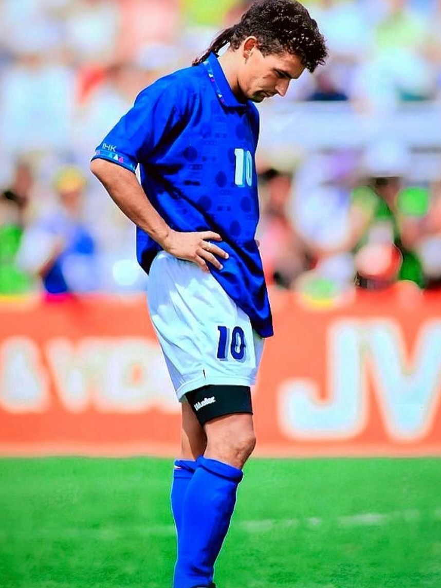 violetthompsonx's tweet photo. July 17, 1994. One shot sailed over the crossbar. In seconds, Roberto Baggio went from Italy’s hope to a symbol of defeat in the World Cup final. But time proved something: the world remembers Baggio for his journey, character, and courage—not his https://t.co/oJIC6wTvQq