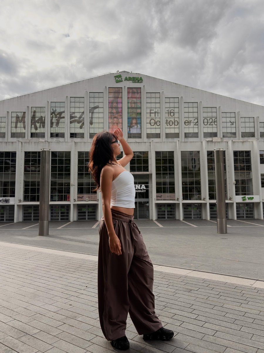 HastiSturmm's tweet photo. literally "look like an angel gaddmn maşallah" https://t.co/3v5VIKdnke