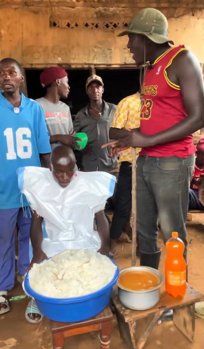 UTDBradleyCarl's tweet photo. Bro said he can eat 18 kgs of rice.. at this point not even God can deliver this country from destruction https://t.co/axxZcsF4ij