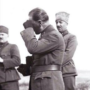 Wakashimazu1907's tweet photo. Dehşet bir karizma.

Türklüğün ete kemiğe bürünmüş hali... https://t.co/709jwb40Nb