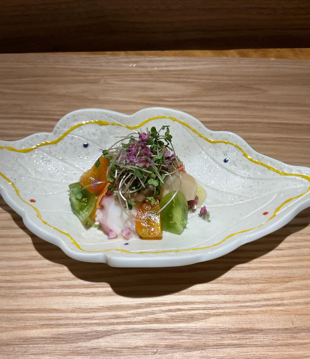 violetscott50ib's tweet photo. June 2026 Preview

Bonito, octopus, and scallop ceviche https://t.co/y0lX5J3e2f