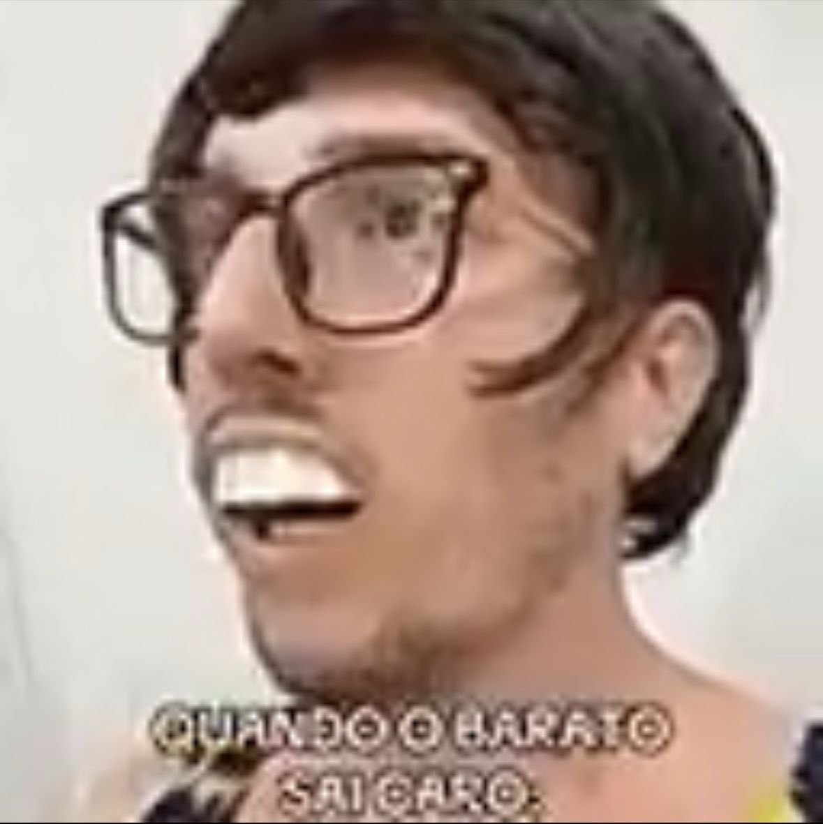 morangossfofoss's tweet photo. Como pode a docete ser tao fubanga? Nunca será a newcete em questão de estilo https://t.co/u87BbdbOzJ