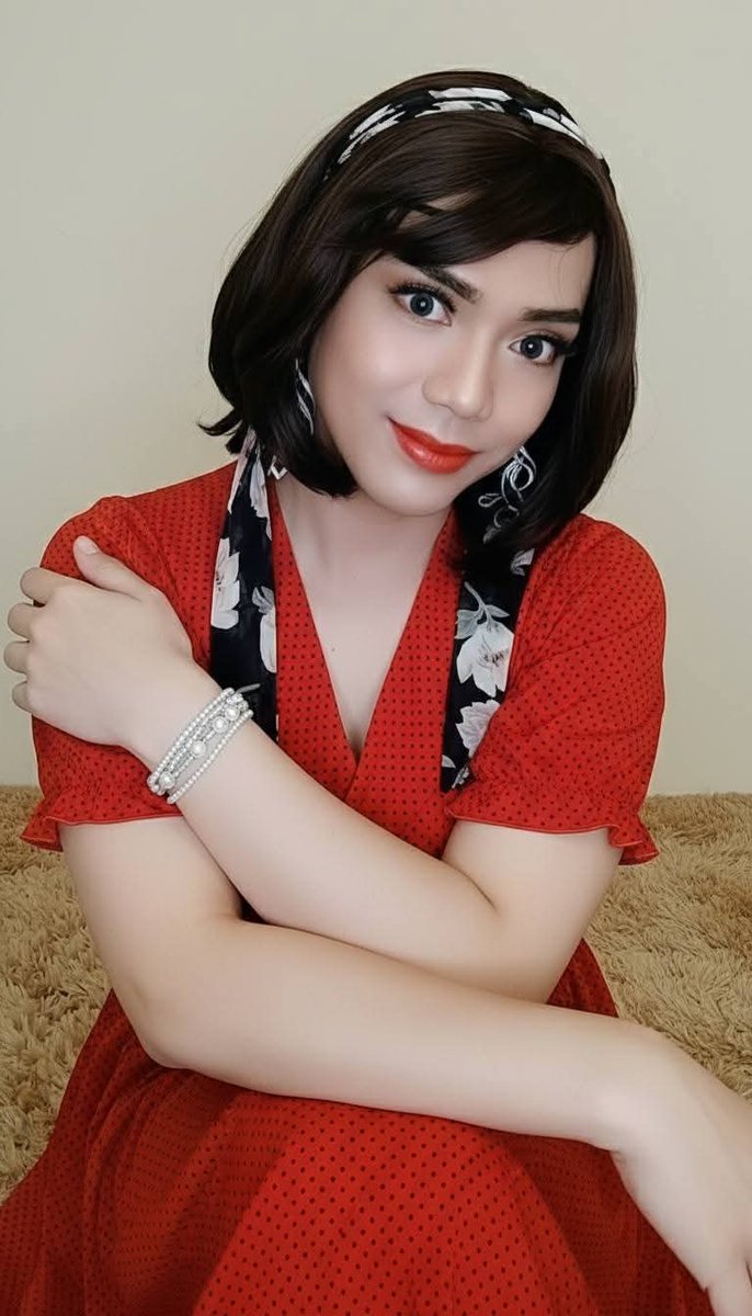 Novdev69's tweet photo. Kok jadi seperti tante2 ya..😆😆

#crossdresser #cder #femboy crossdresserindonesia #cderindo https://t.co/Ph1Qn1jPJQ