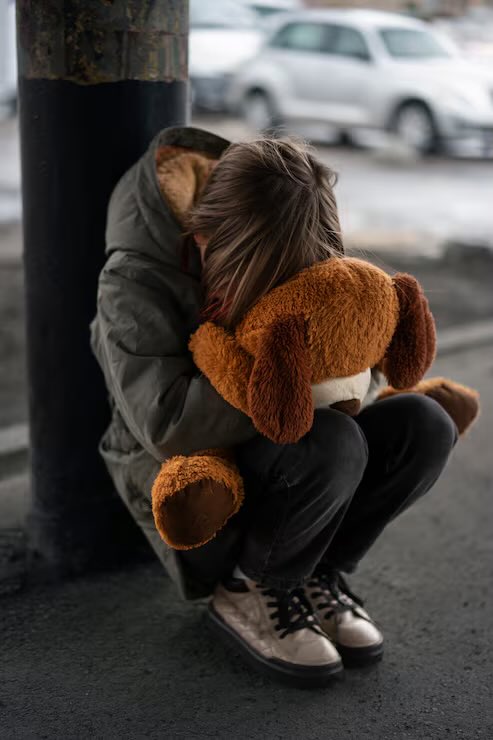 LadybugRaffa333's tweet photo. @truthtomeCh @joy88550 @dicummin1996 Thousands of children go missing every year.
We can’t stop speaking up, sharing their stories, and looking out for them until every single child is home safe.
#MissingKids
#JusticeForChildren
♥️🙏♥️ https://t.co/6dX1mXHMbE