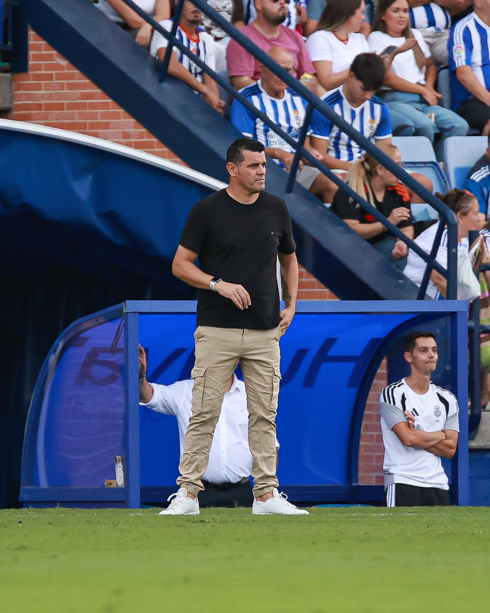XerezCD_OFICIAL's tweet photo. 📢 𝗢𝗙𝗜𝗖𝗜𝗔𝗟 | @XaviMolist y el #Xerez ponen fin a su vinculación.

🍀 ¡Suerte en los próximos retos!

🖱️ https://t.co/hv3OlL6Vd7 https://t.co/J1JFC8ZYJB
