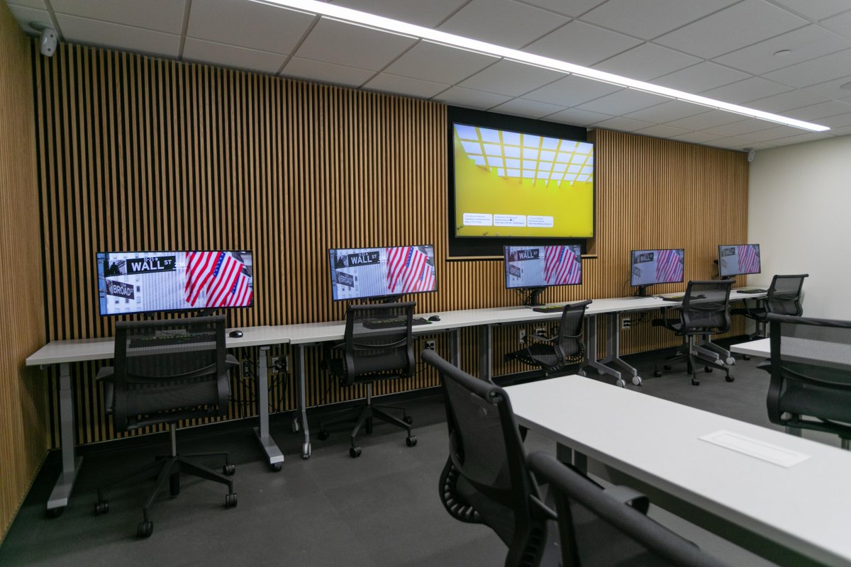 MSUBroadCollege's tweet photo. Opening soon: The Brigham Financial Analysis Lab! 

The Finance Lab will offer students an unparalleled educational experience where students can learn, collaborate, and grow into the financial leaders of tomorrow. https://t.co/iVeJJzfZjd